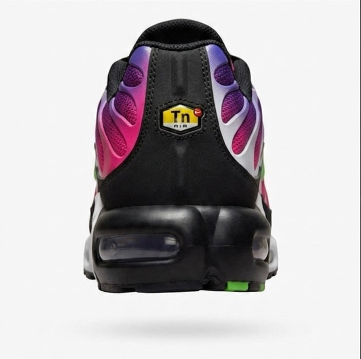 Nike Air Max Plus Rebellious Air Fireberry